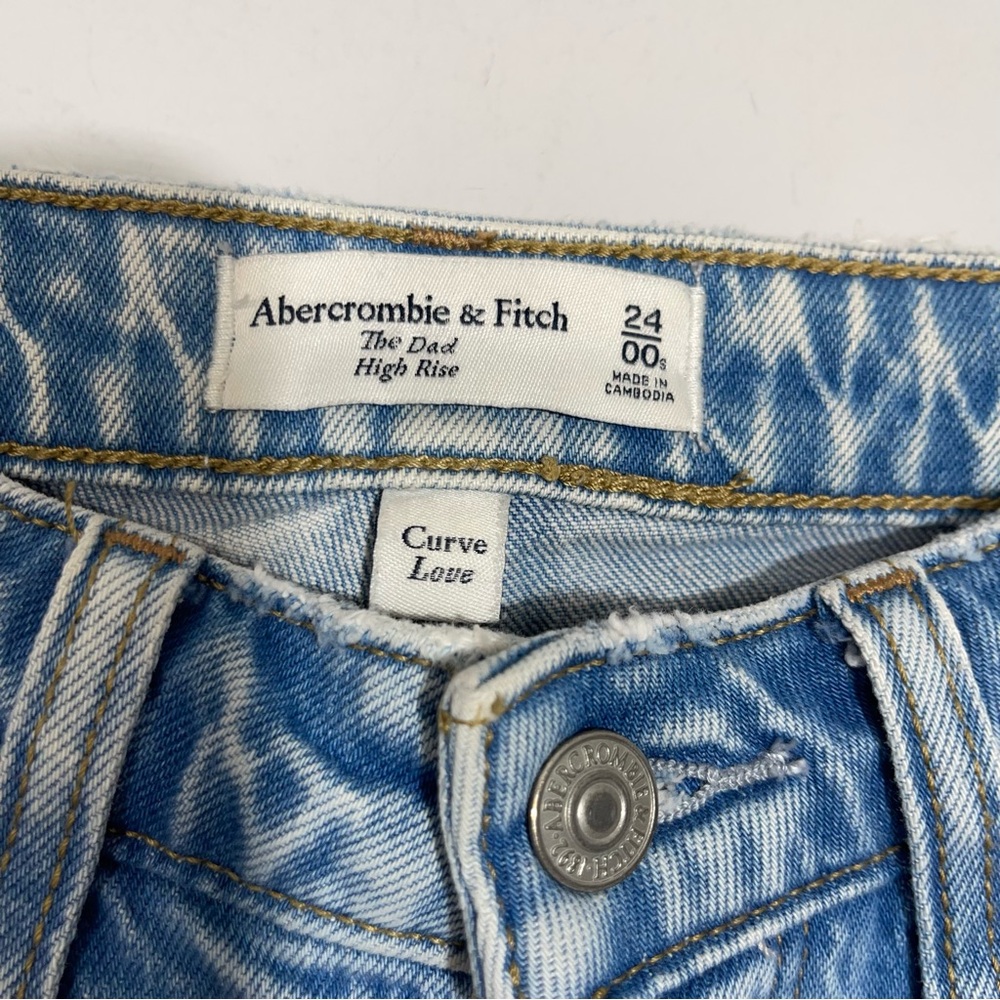 Abercrombie Fitch Curve Love High Rise Dad Jeans Size 24 00 S Medium Light Wash - Picture 9 of 16